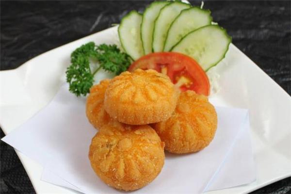 南瓜饼用老南瓜还是嫩南瓜做好 南瓜饼用哪种南瓜更好吃 南瓜饼用老南瓜还是嫩南瓜做好 南瓜饼用哪种南瓜更好吃