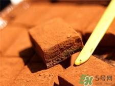 生巧克力是什么?生巧克力和熟巧克力区别 生巧克力是什么?生巧克力和熟巧克力区别