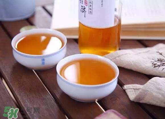 青梅酒是寒性的吗?青梅酒是酸性还是碱性? 青梅酒是寒性的吗?青梅酒是酸性还是碱性?