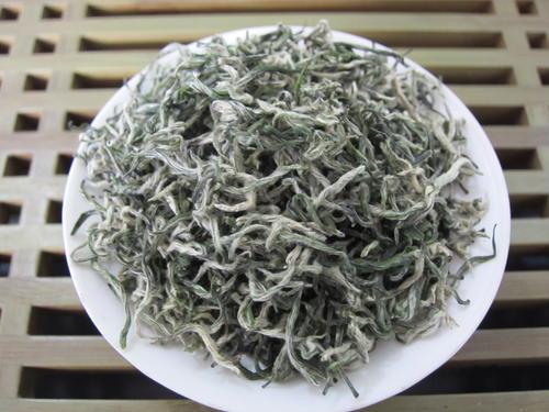 蒙顶甘露产于哪里 蒙顶甘露是什么档次的茶 蒙顶甘露产于哪里 蒙顶甘露是什么档次的茶