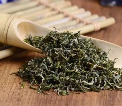 蒙顶甘露产于哪里 蒙顶甘露是什么档次的茶 蒙顶甘露产于哪里 蒙顶甘露是什么档次的茶