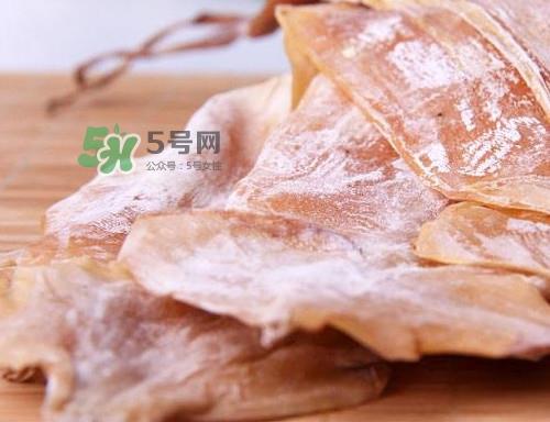 鱿鱼干可以煲汤吗?鱿鱼干可以炖汤吗 鱿鱼干可以煲汤吗?鱿鱼干可以炖汤吗