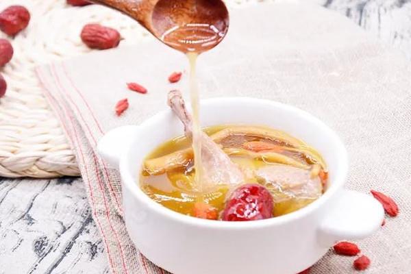 鸽子汤可以用高压锅炖吗 鸽子汤用高压锅要炖多少时间 鸽子汤可以用高压锅炖吗 鸽子汤用高压锅要炖多少时间