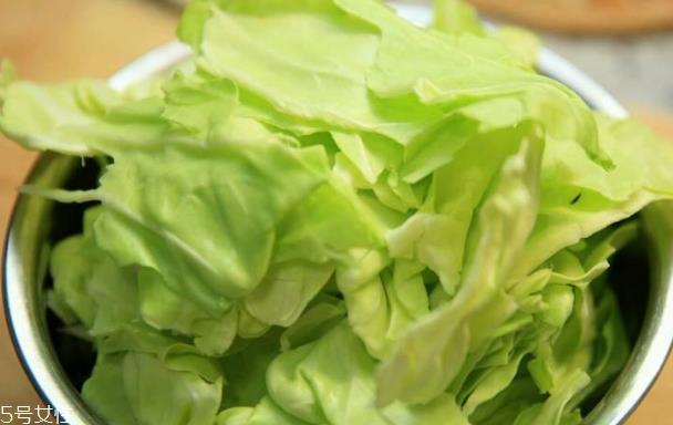牛心菜是发物吗?牛心菜不是发物 牛心菜是发物吗?牛心菜不是发物