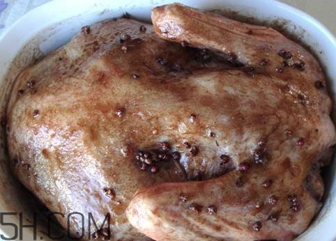 鸭子腌几天可以晒 鸭子腌制最佳方法 鸭子腌几天可以晒 鸭子腌制最佳方法