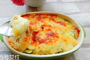 芝士焗饭热量高吗 哪种焗饭热量高 芝士焗饭热量高吗 哪种焗饭热量高