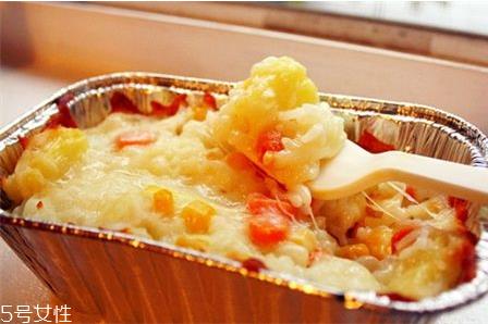 芝士焗饭热量高吗 哪种焗饭热量高 芝士焗饭热量高吗 哪种焗饭热量高