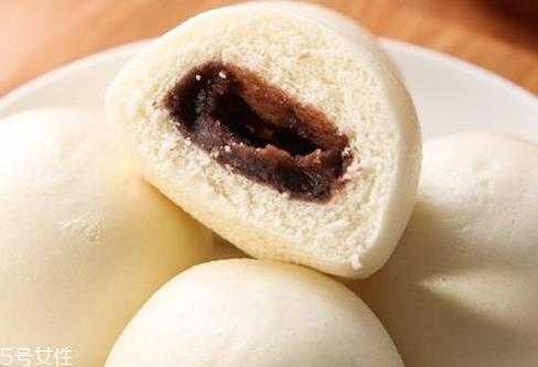 一个豆沙包热量 早餐吃豆沙包会胖吗 一个豆沙包热量 早餐吃豆沙包会胖吗