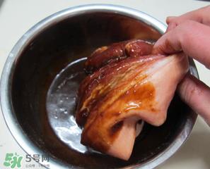 猪肉腌制前需要洗吗?腌猪肉怎么洗才干净? 猪肉腌制前需要洗吗?腌猪肉怎么洗才干净?
