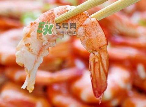 白虾是河虾还是海虾?白虾是寒性的吗 白虾是河虾还是海虾?白虾是寒性的吗