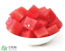 麒麟瓜和8424一样吗?麒麟瓜好吃还是8424瓜好吃? 麒麟瓜和8424一样吗?麒麟瓜好吃还是8424瓜好吃?