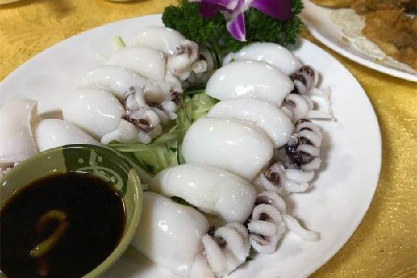 墨鱼干怎么泡发 墨鱼干用冷水泡还是用热水泡 墨鱼干怎么泡发 墨鱼干用冷水泡还是用热水泡