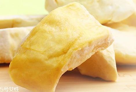 榴莲干一天吃多少合适 榴莲干的食用禁忌 榴莲干一天吃多少合适 榴莲干的食用禁忌