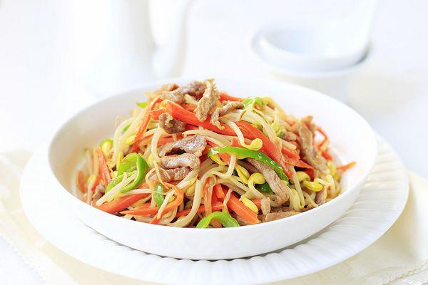 豆芽可以炒肉吗?豆芽炒肉的做法 豆芽可以炒肉吗?豆芽炒肉的做法