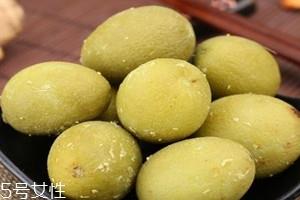 橄榄果可以泡酒吗 橄榄果泡酒方法 橄榄果可以泡酒吗 橄榄果泡酒方法