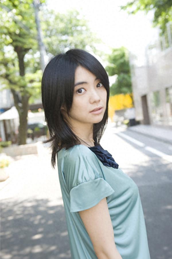 日本人气女星仓科加奈