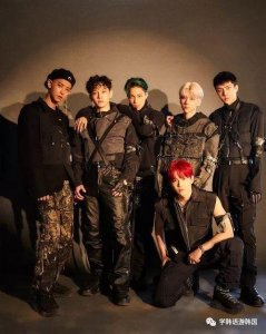 ​EXO正规6辑《OBSESSION》