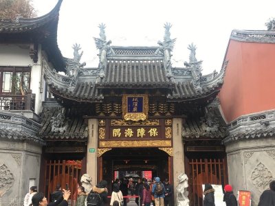 ​谁是城隍爷？城隍庙里供奉的都是谁？