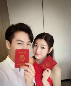 ​爆陈晓离婚内情性格主因，孩子长的很像陈晓，离婚前喝的烂醉如泥