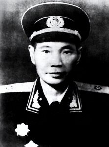 ​曾生：华侨将军，东江纵队司令员