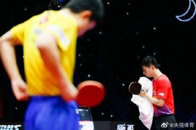 ​马龙不敌张本智和 男乒世界杯止步半决赛