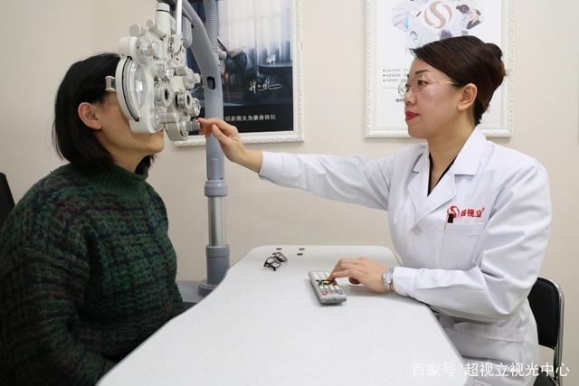 怎么选购老花镜（如何判断合不合适）(6)