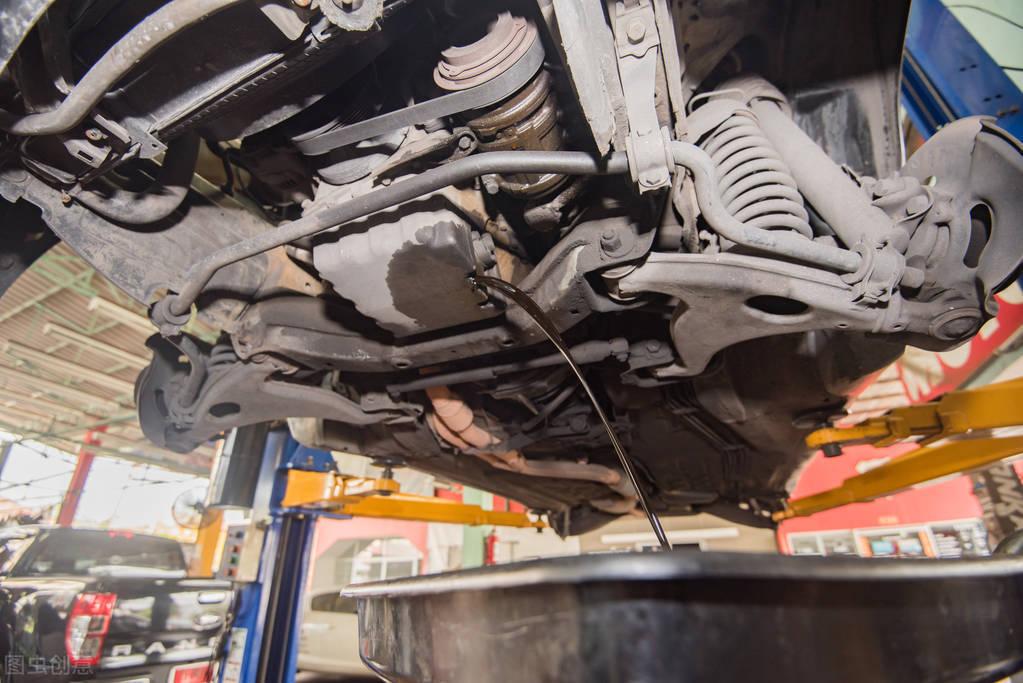 怎样判断机油是否需要更换-教你这4招!(机油寿命30%需要保养吗)